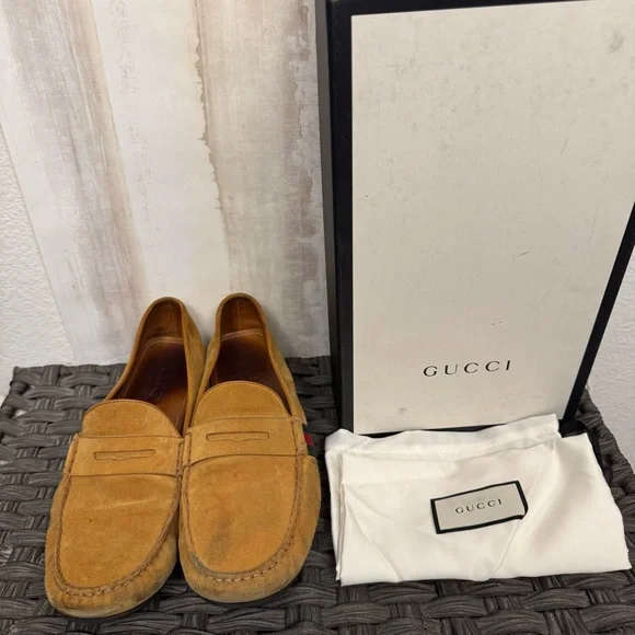 Gucci | Shoes | Gucci Tan Suede Loafers Slipon Elegance  display picture 1